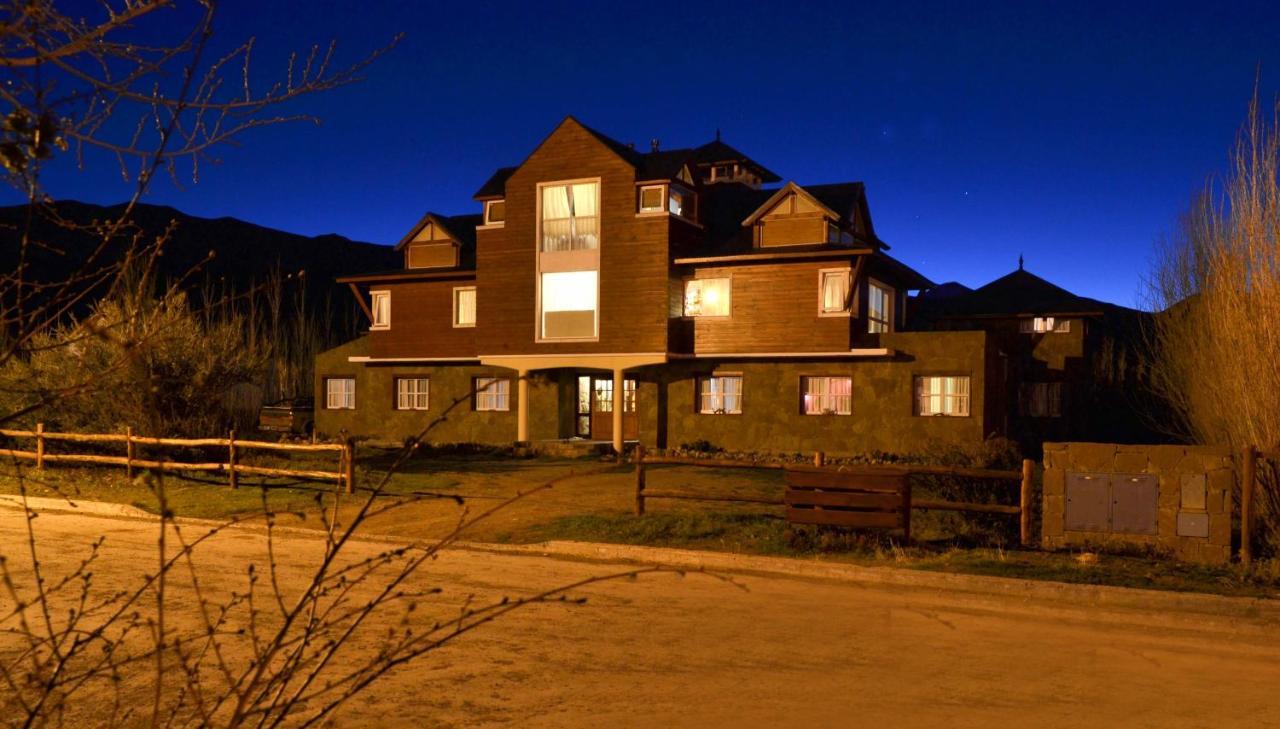 Rio Tarde Casa Patagonica Hotel Lago Posadas Exterior foto